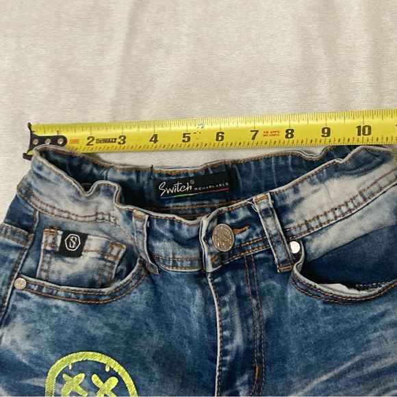 Switch Jeans Remarkable Sz 10 Kids Girls Blue Graffiti adjustable distressed - Picture 13 of 16